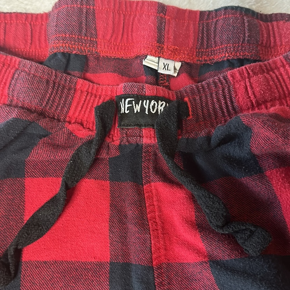 🫎Holiday PJ’s -Unisex XL Preloved - Picture 7 of 7